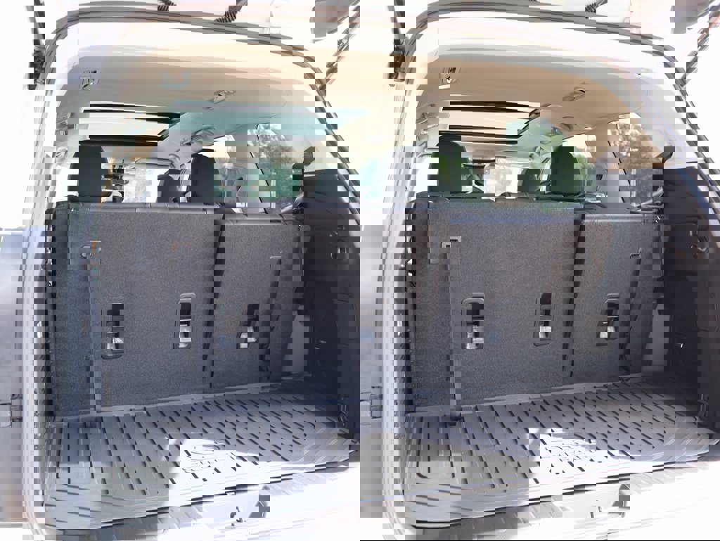 New 2025 Subaru Ascent Touring image 17