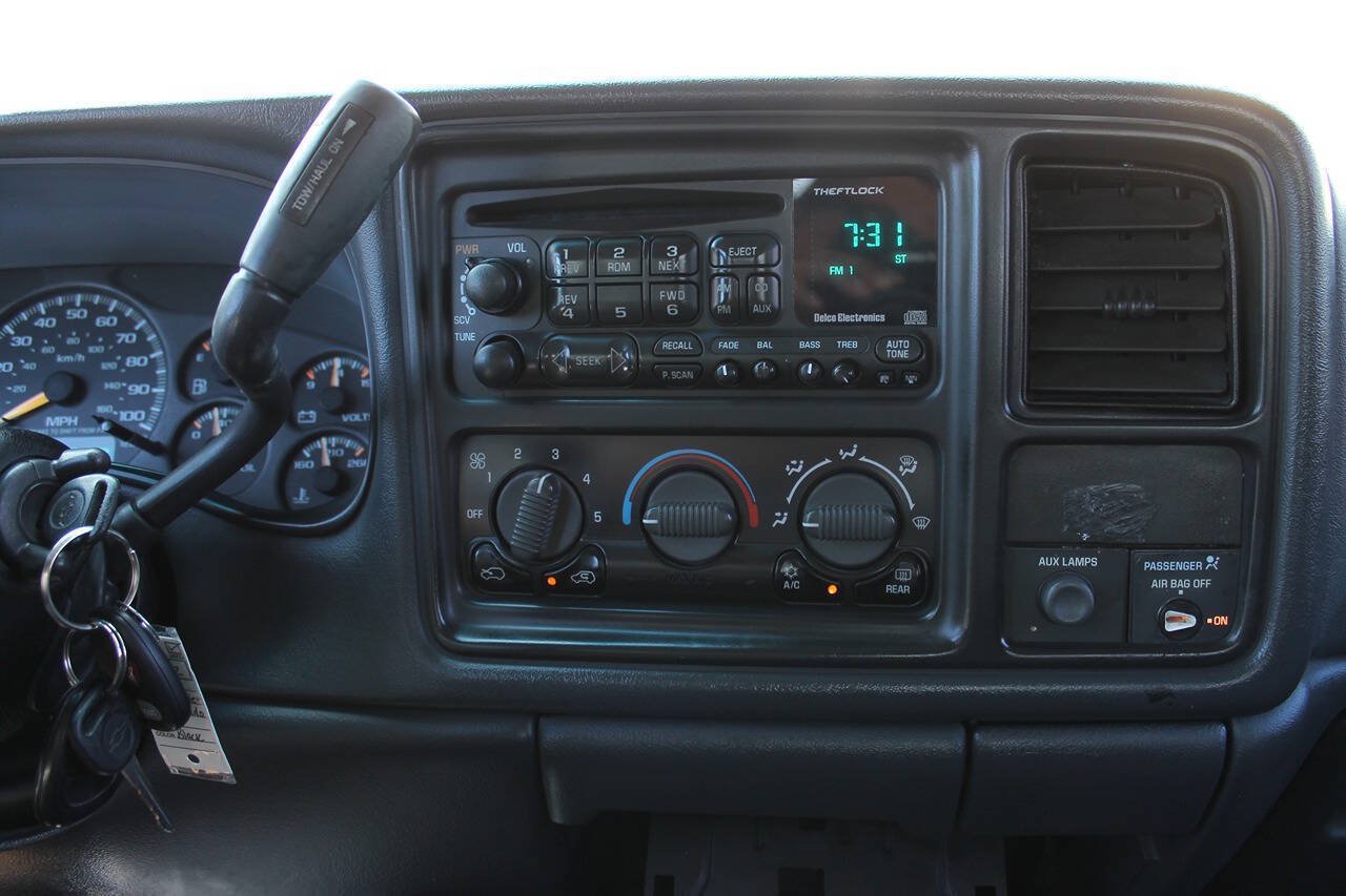 Used 1999 Chevrolet Silverado 2500 LS w/ Snow Plow Prep Pkg AWD/4WD image 33