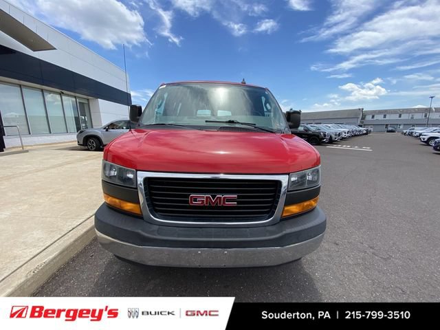 Used 2020 GMC Savana 3500 w/ Driver Convenience Package RWD image 6