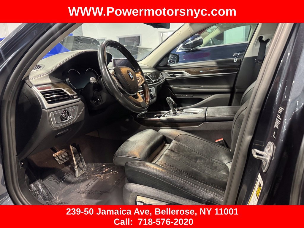 Used 2019 BMW 740e xDrive w/ Executive Package AWD/4WD image 22