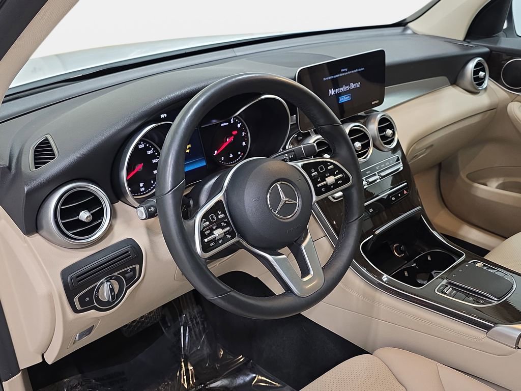 Used 2020 Mercedes-Benz GLC 300 4MATIC image 16