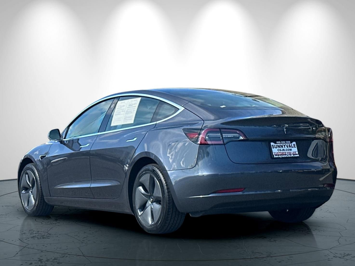 Used 2020 Tesla Model 3 Standard Range Plus RWD image 6