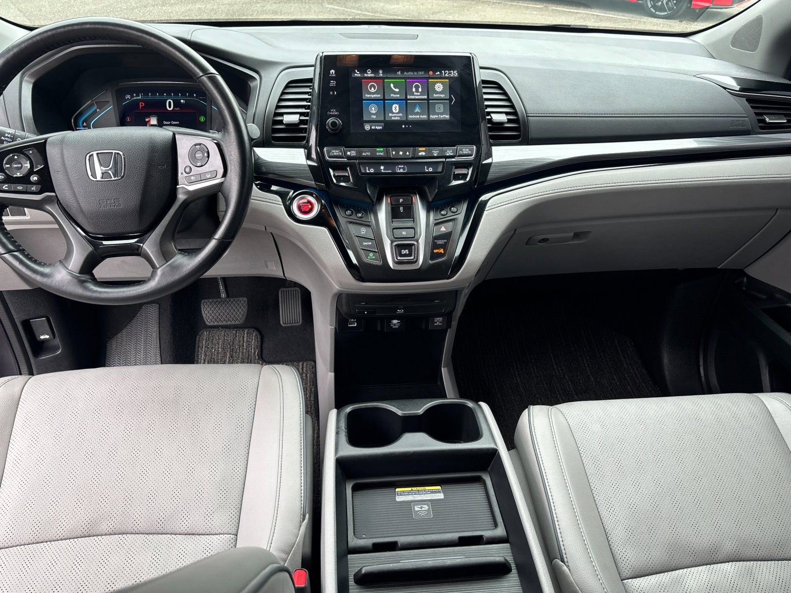 Used 2022 Honda Odyssey Elite image 13