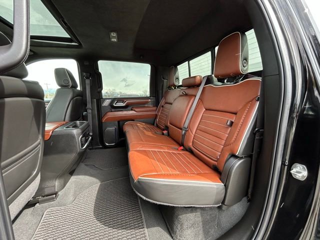 Used 2024 GMC Sierra 3500 Denali Ultimate AWD/4WD image 48
