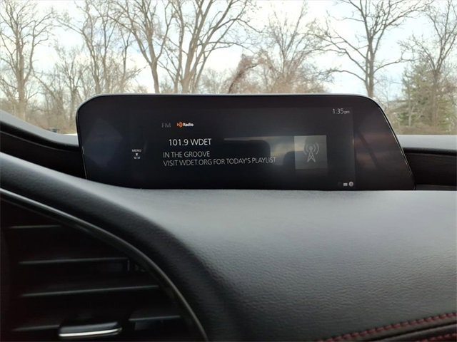 Used 2024 MAZDA MAZDA3 s image 19