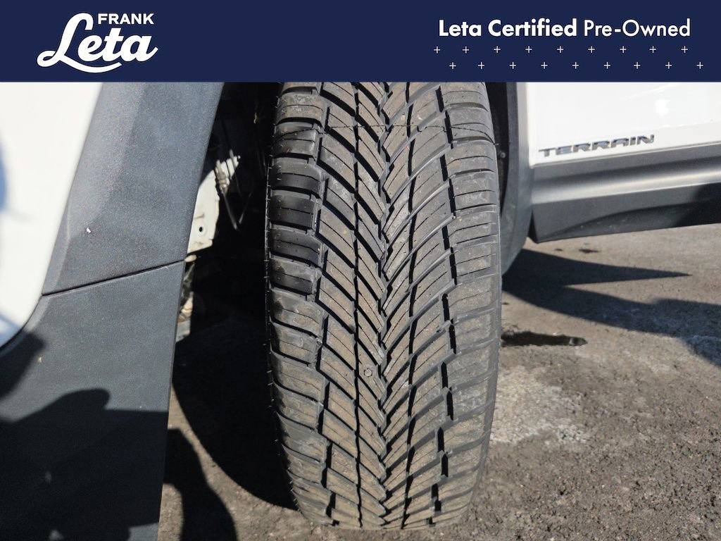 Used 2021 GMC Terrain SLT w/ LPO, Floor Liner Package image 31