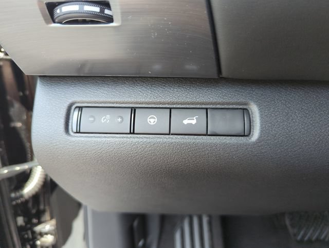 New 2026 Nissan Pathfinder SL FWD image 37