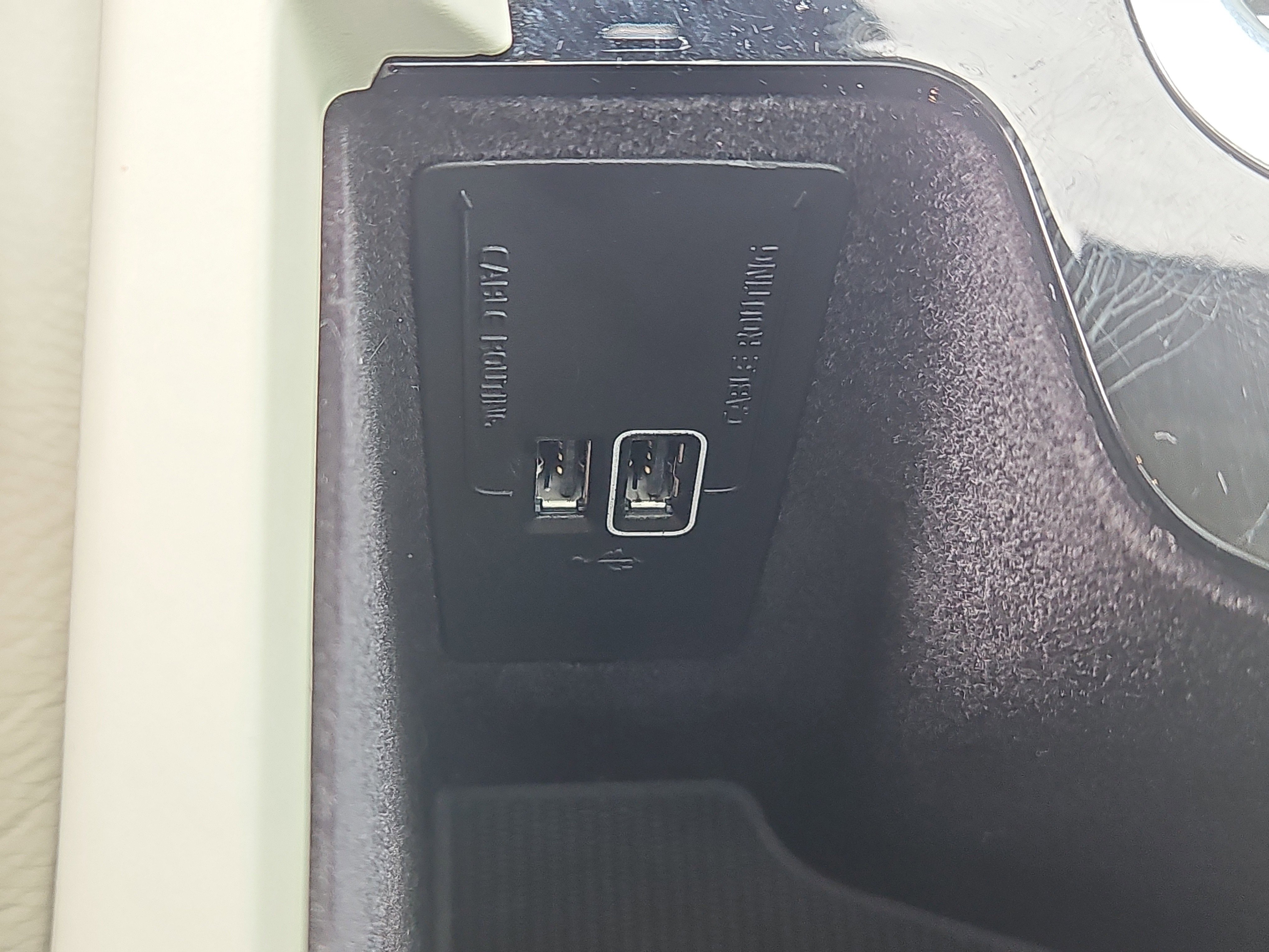 Used 2021 Volvo S60 T5 Momentum w/ Premium Package FWD image 11