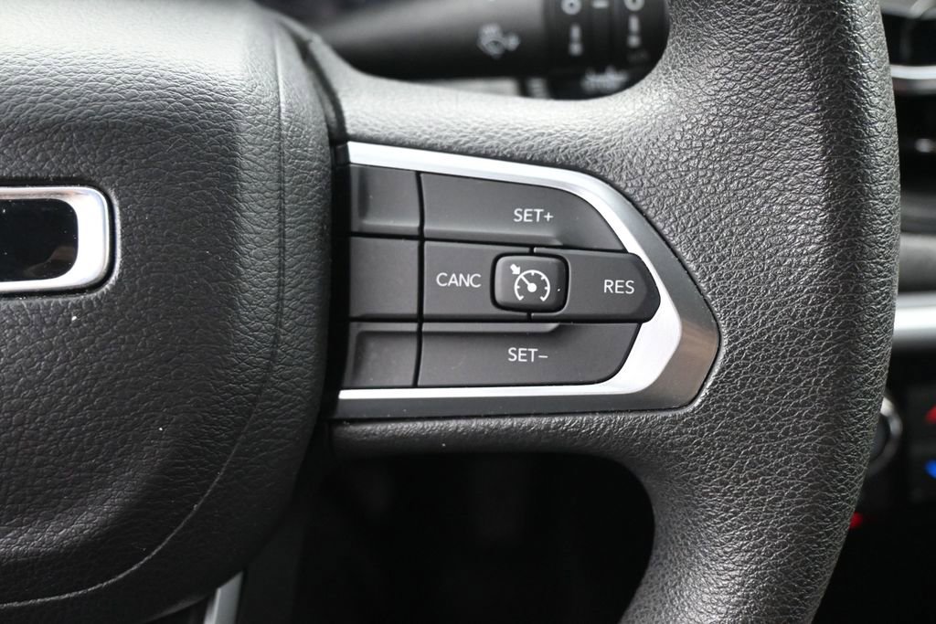 Used 2023 Jeep Compass Sport AWD/4WD image 18