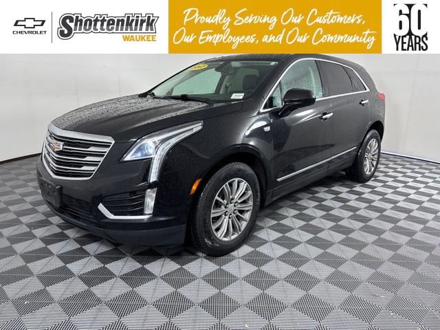 Used 2017 Cadillac XT5 Luxury AWD/4WD image 1