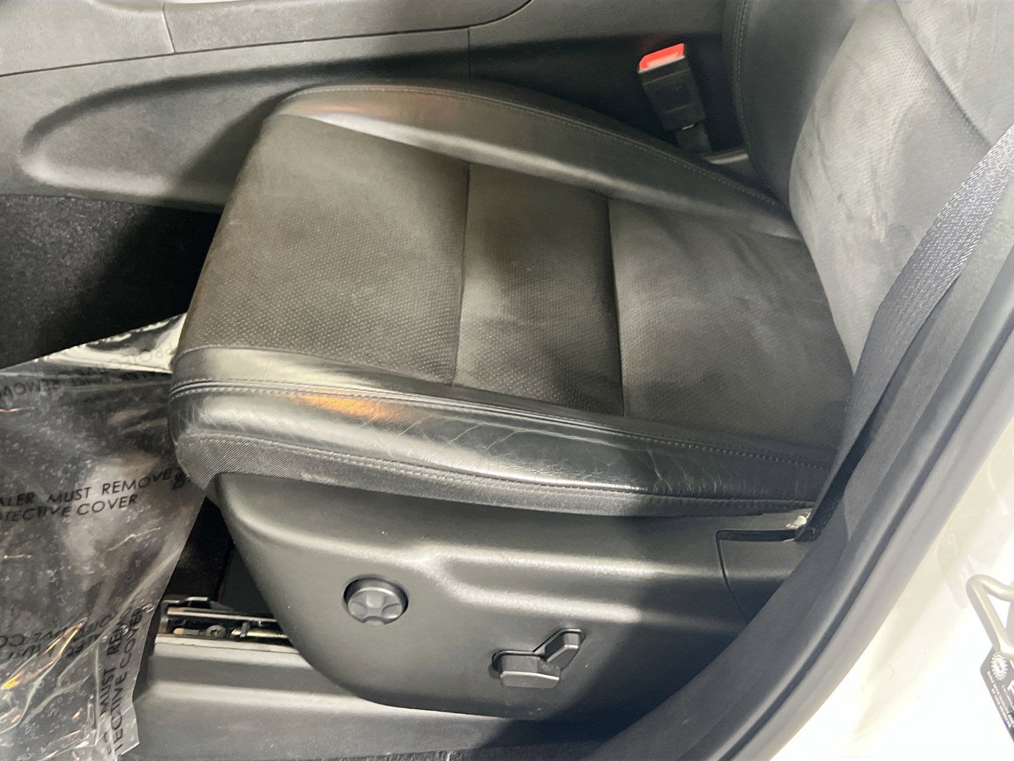 Used 2022 Jeep Grand Cherokee Laredo X image 19