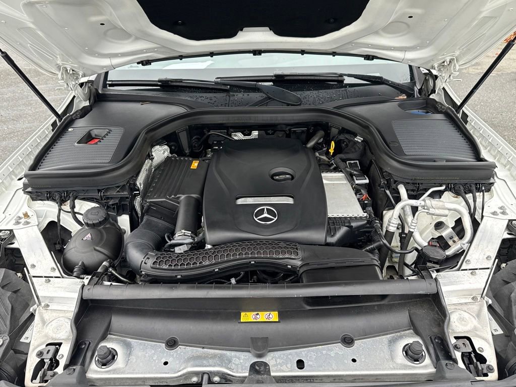 Used 2019 Mercedes-Benz GLC 300 4MATIC image 23