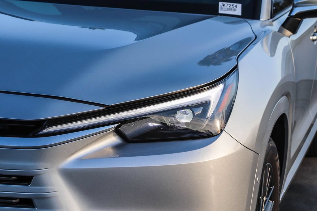 Used 2025 Lexus TX 350 AWD w/ Technology Package image 5