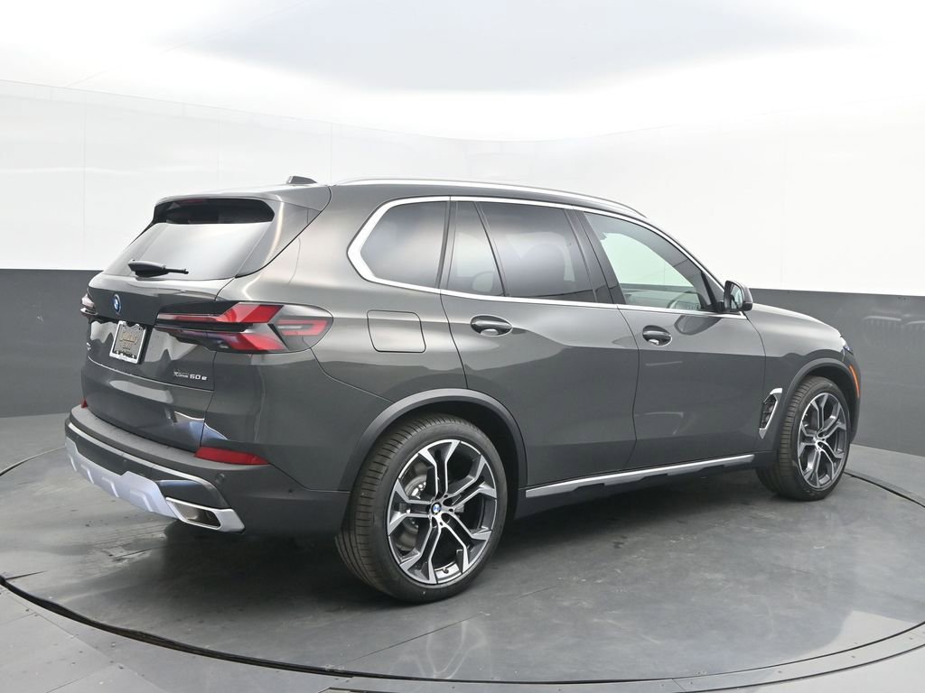 New 2026 BMW X5 xDrive50e AWD/4WD image 7