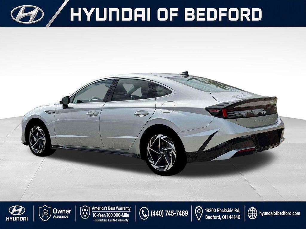 New 2026 Hyundai Sonata SEL FWD image 4