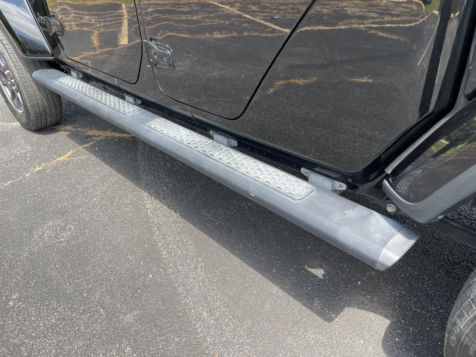 Used 2020 Jeep Gladiator Sport AWD/4WD image 34