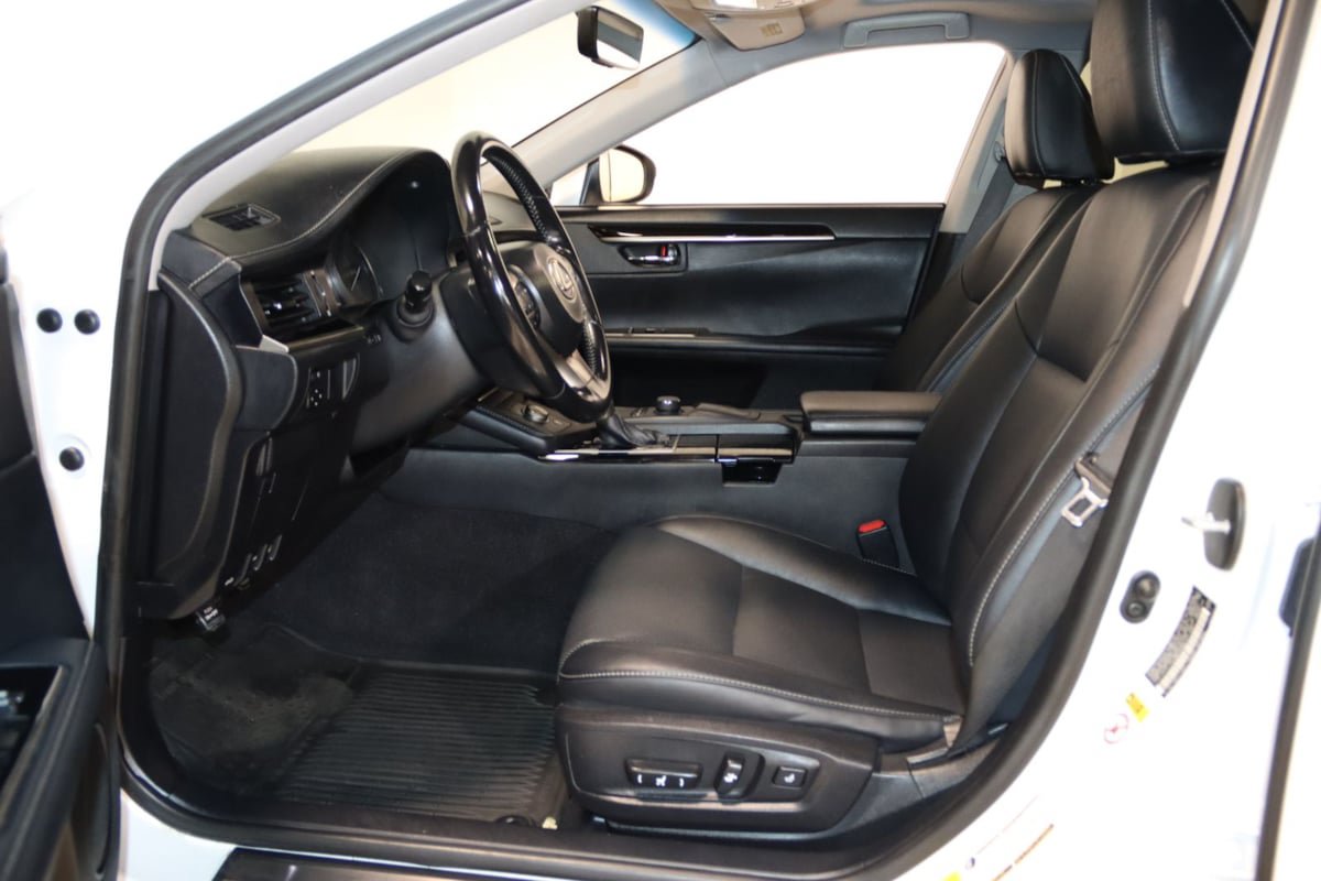 Used 2016 Lexus ES 350 FWD image 31