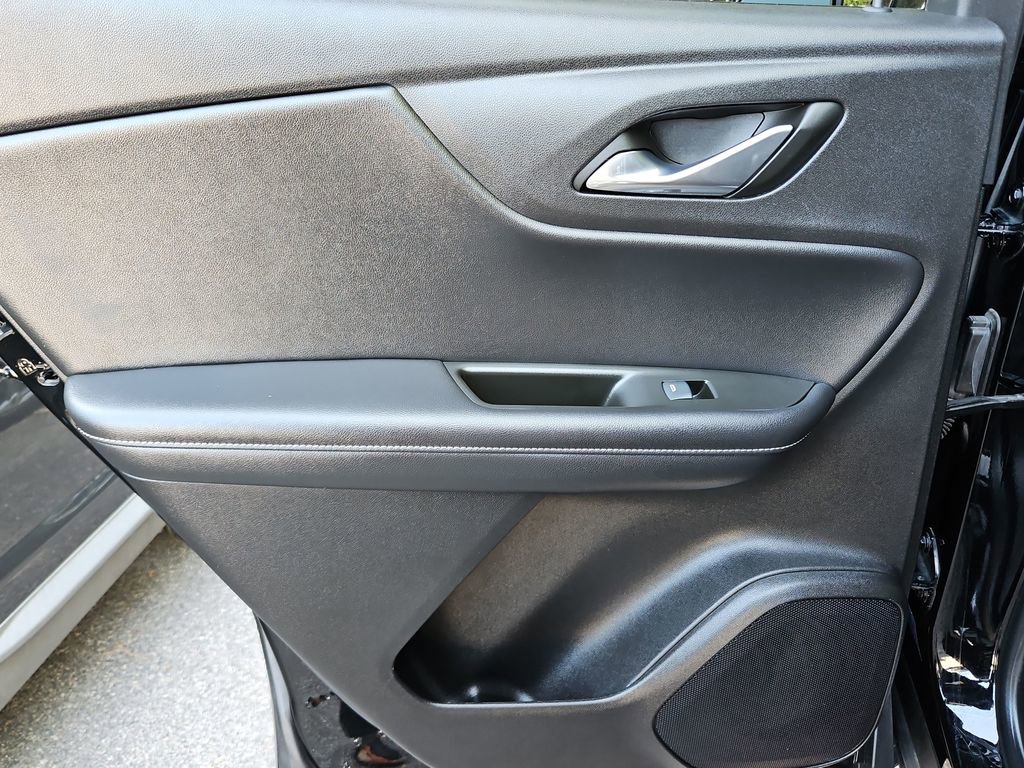 Used 2023 Chevrolet Blazer LT image 29