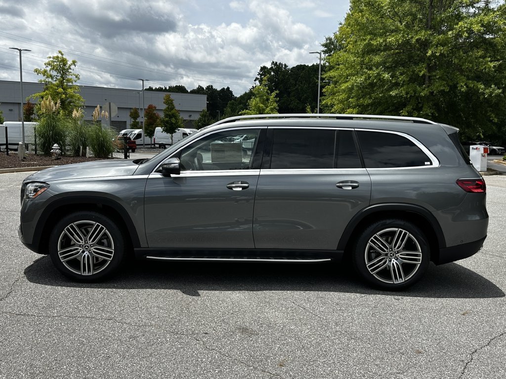 New 2026 Mercedes-Benz GLS 450 4MATIC image 5