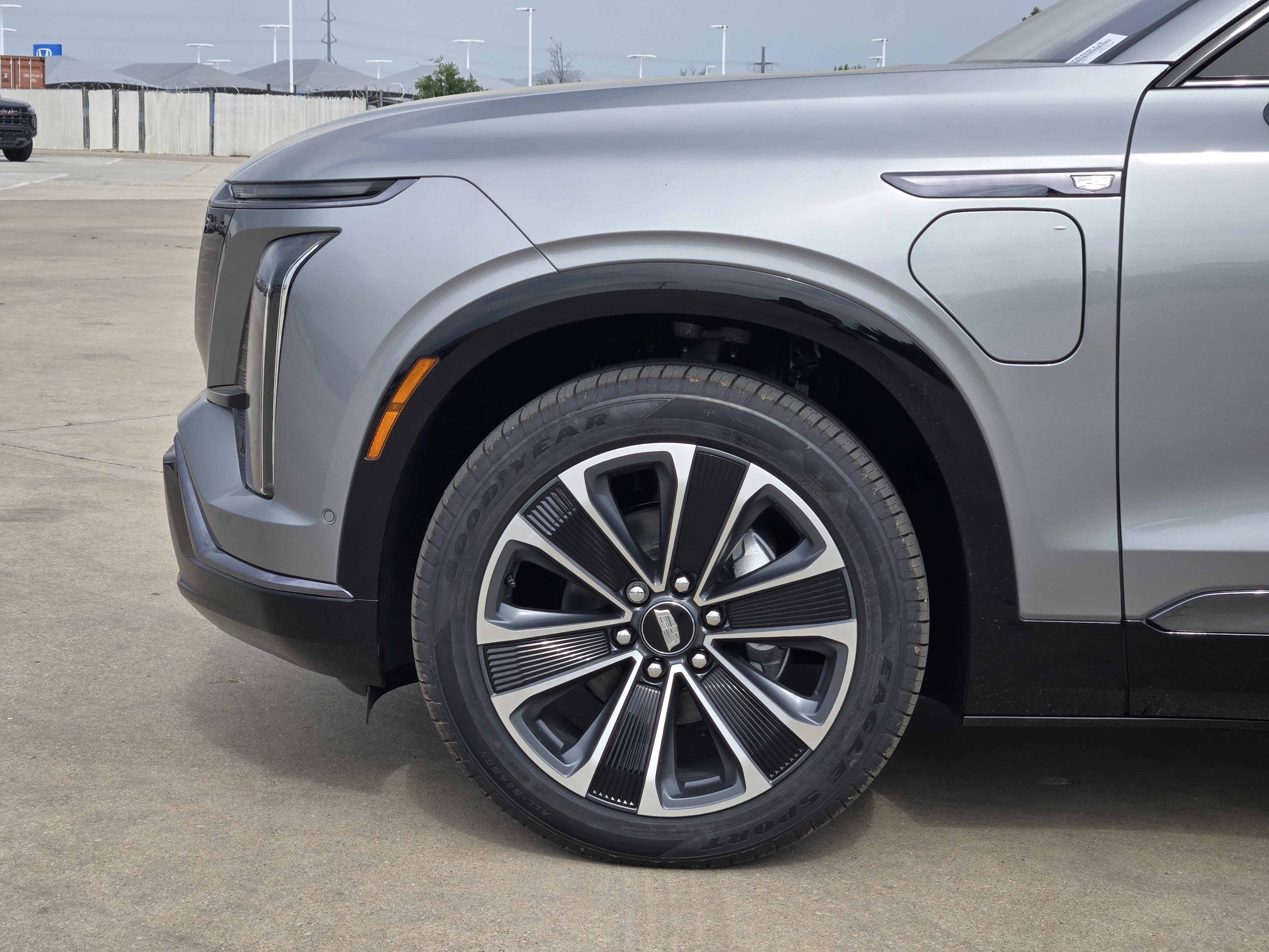 New 2026 Cadillac Vistiq Sport image 5