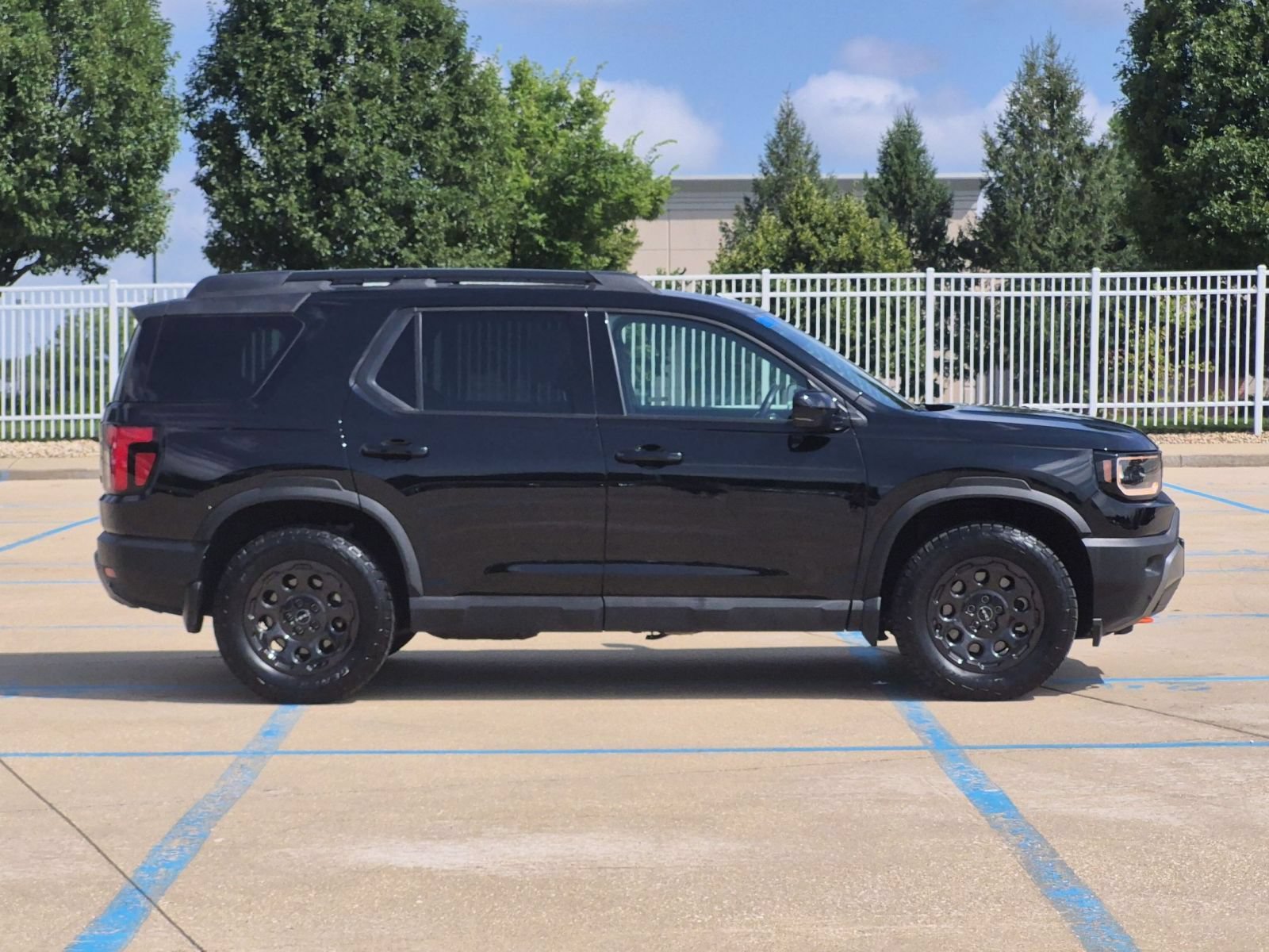 Certified 2026 Honda Passport TrailSport Elite image 5