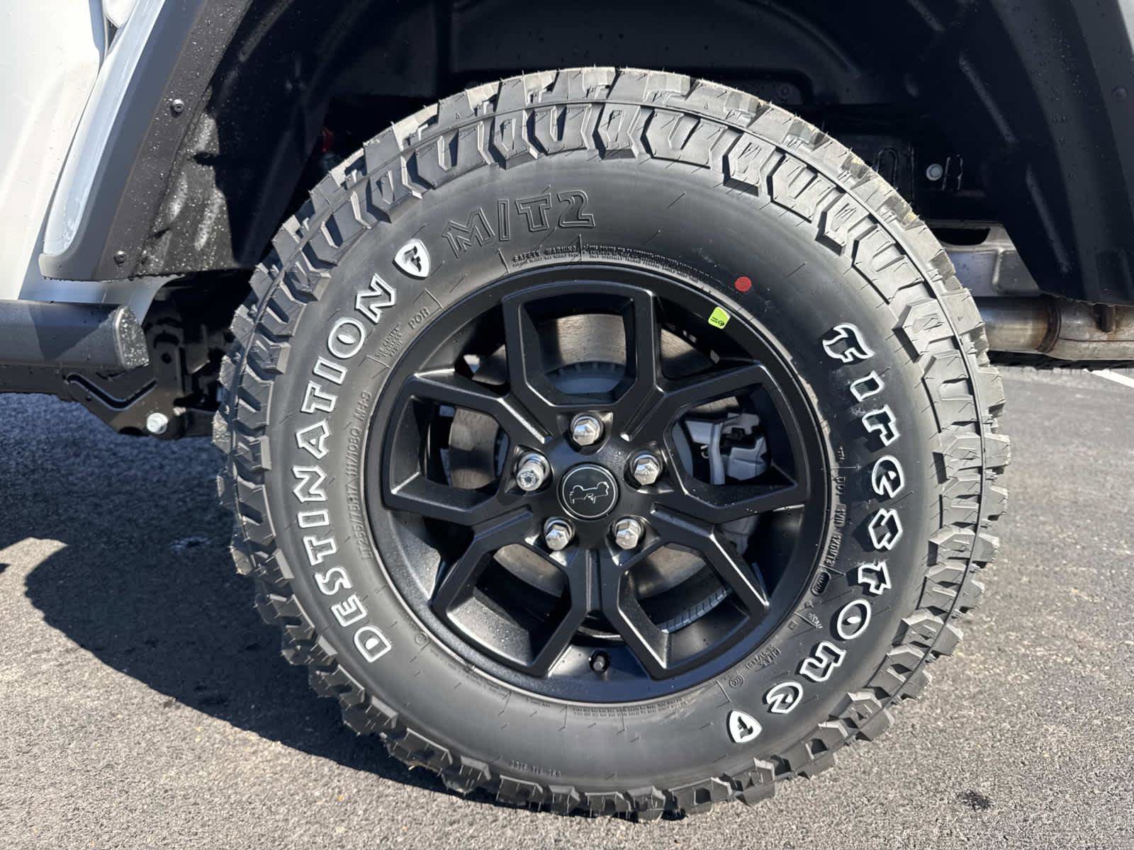 New 2026 Jeep Gladiator Sport AWD/4WD image 3