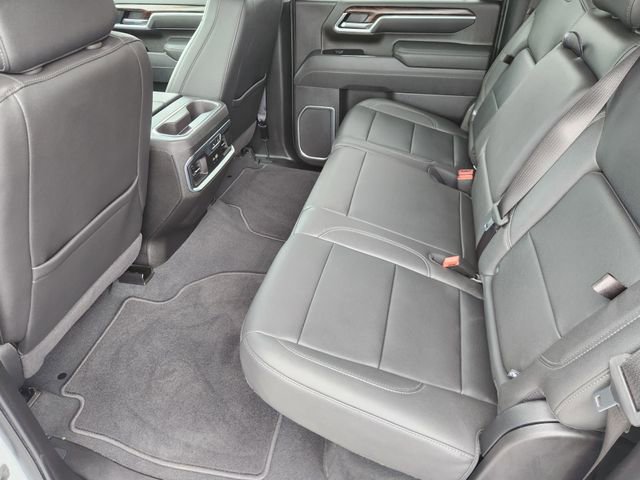 Used 2025 GMC Sierra 2500 SLT w/ SLT Convenience Package AWD/4WD image 26