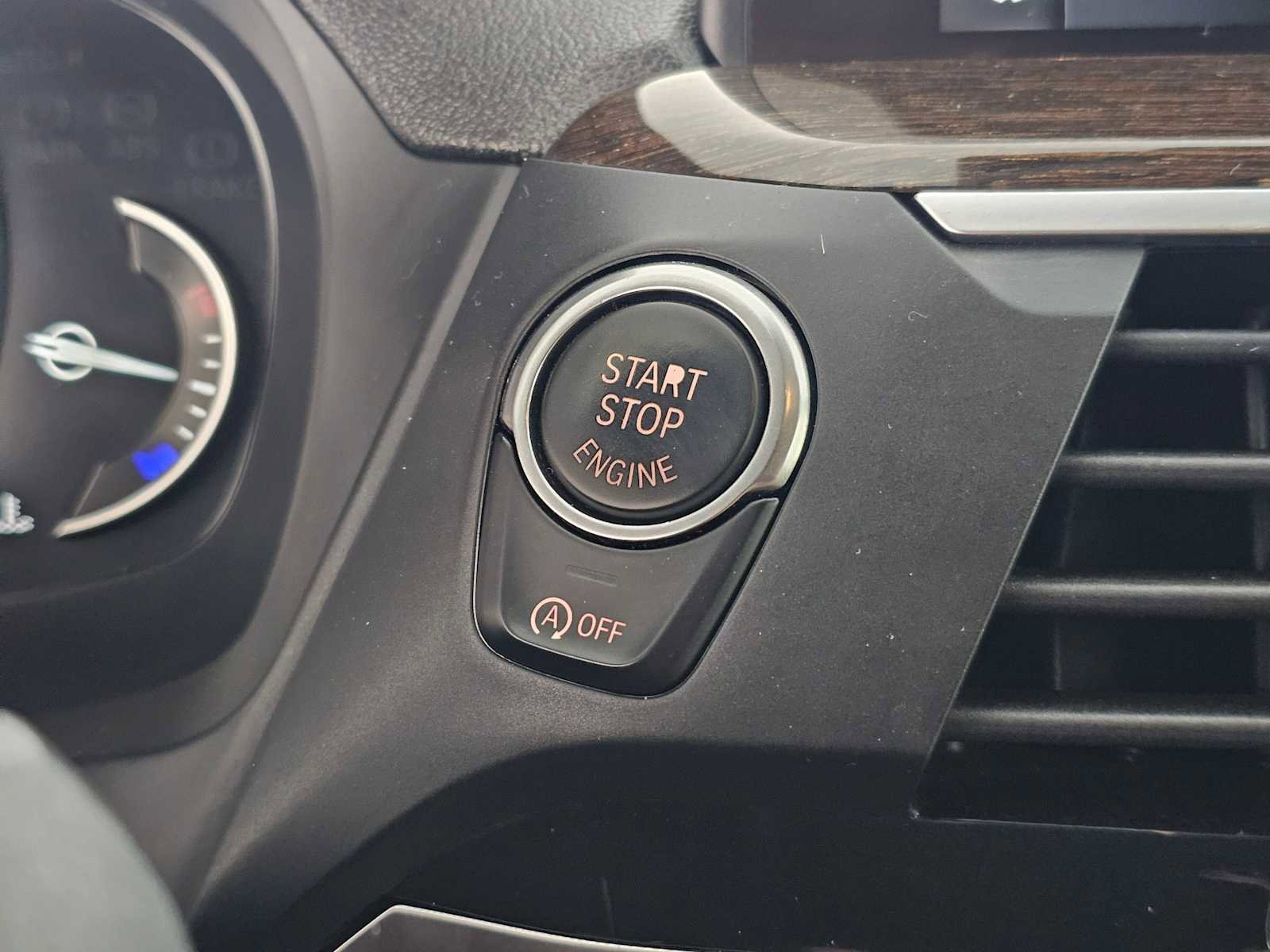 Used 2019 BMW X3 sDrive30i image 30