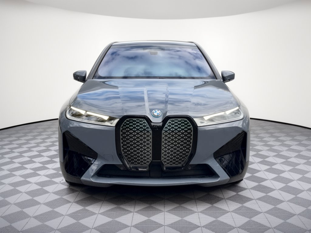 Used 2024 BMW iX M60 AWD/4WD image 6