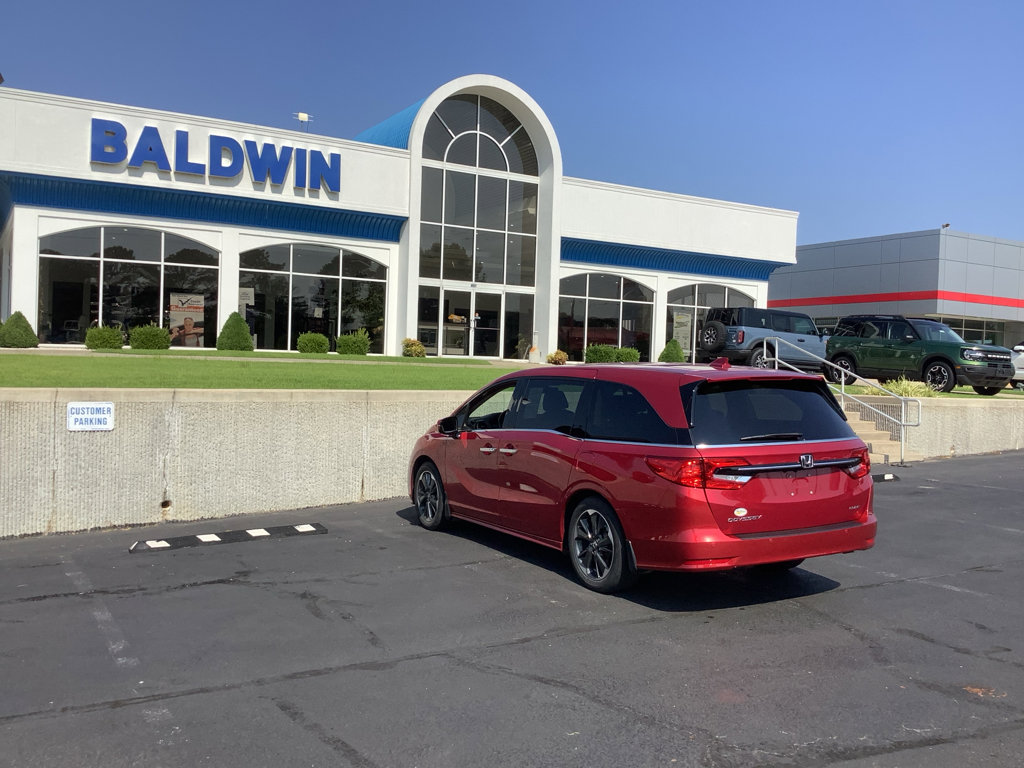 Used 2023 Honda Odyssey Elite image 5