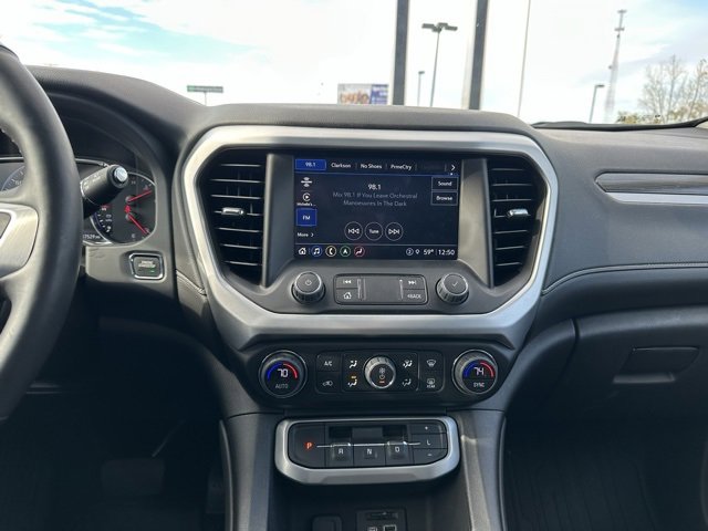 Used 2023 GMC Acadia SLT w/ Technology Package image 23