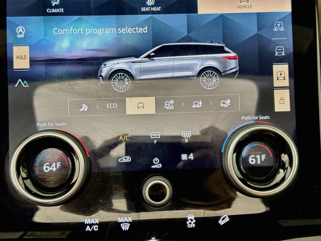 Used 2021 Land Rover Range Rover Velar R-Dynamic S AWD/4WD image 19