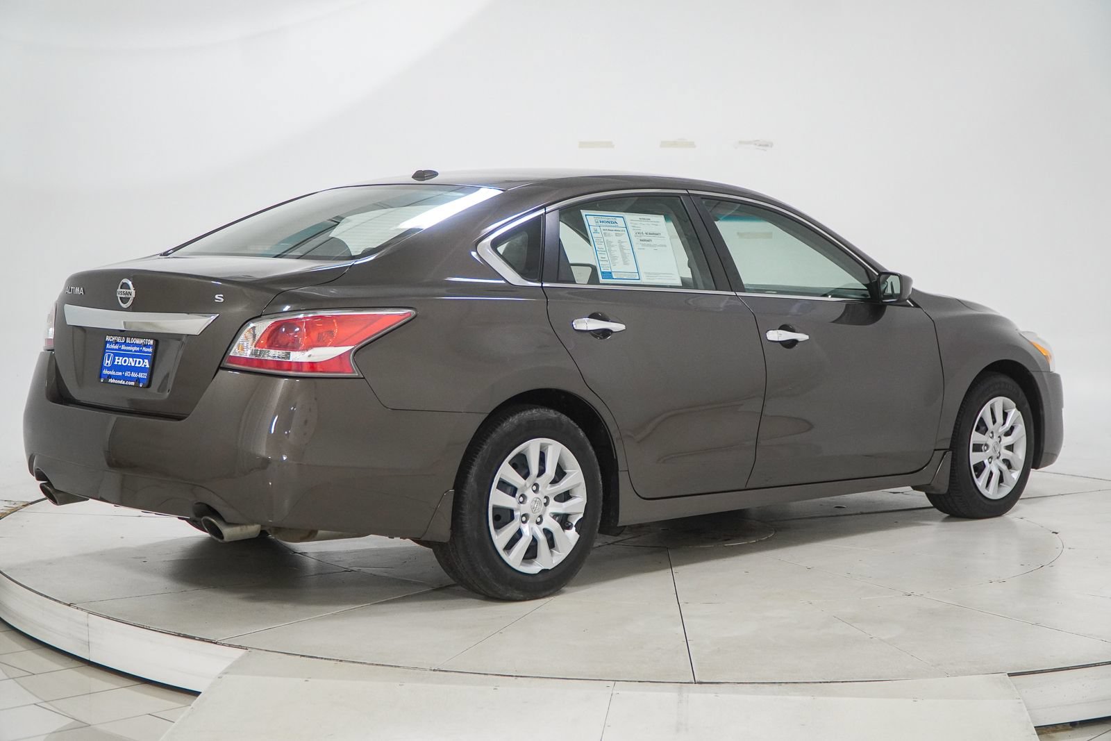 Used 2015 Nissan Altima 2.5 S w/ Power Driver Seat Package FWD image 11