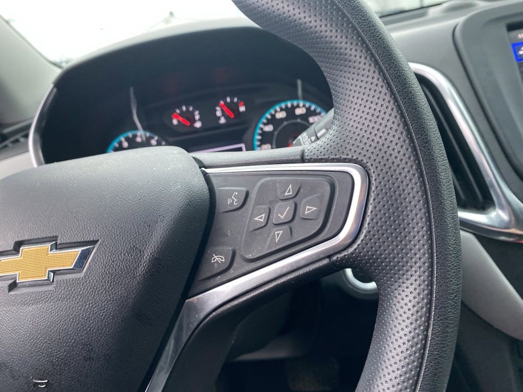 Used 2022 Chevrolet Equinox LS image 10