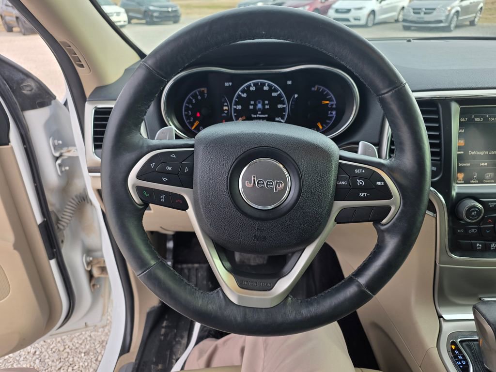 Used 2017 Jeep Grand Cherokee Limited w/ Trailer Tow Group IV image 16