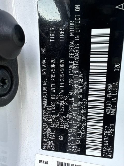 Used 2021 Toyota Sienna XSE FWD image 12