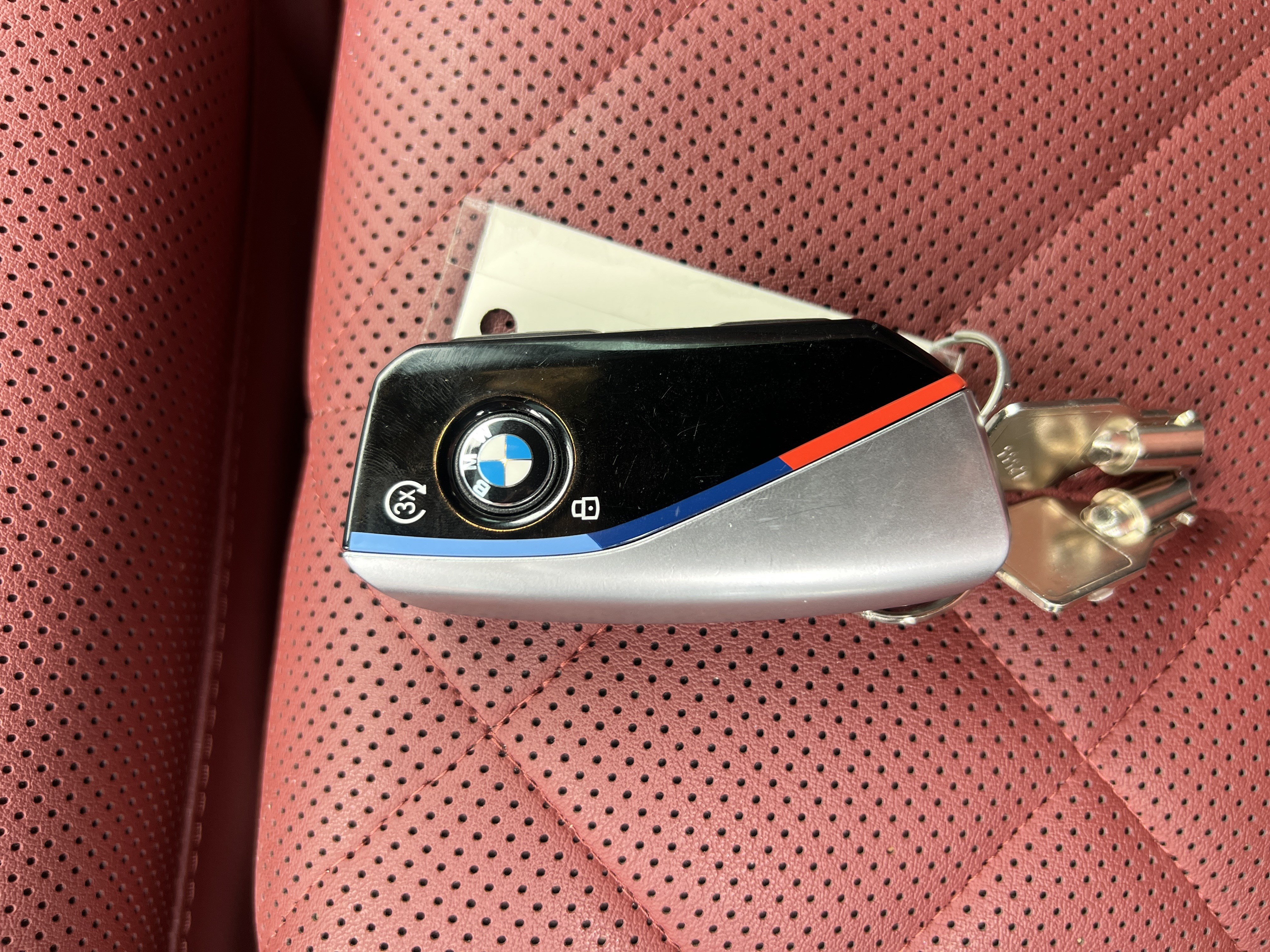 Used 2024 BMW X6 xDrive40i w/ Executive Package AWD/4WD image 35