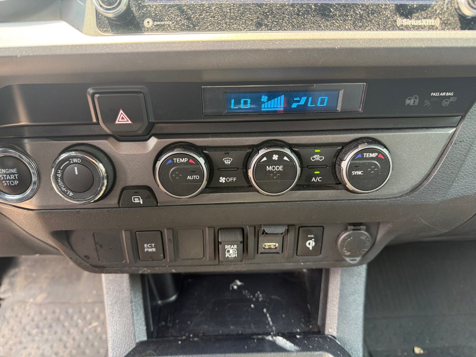 Used 2023 Toyota Tacoma TRD Off-Road AWD/4WD image 12