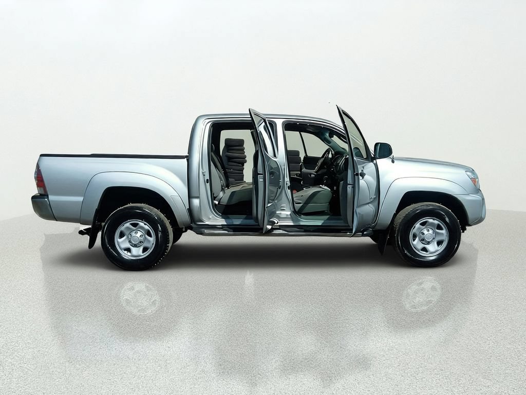 Used 2013 Toyota Tacoma PreRunner w/ SR5 Pkg RWD image 14