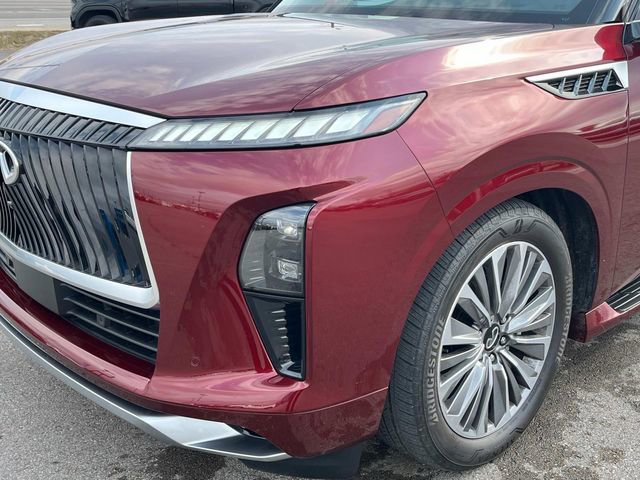 Used 2025 INFINITI QX80 Sensory AWD/4WD image 14