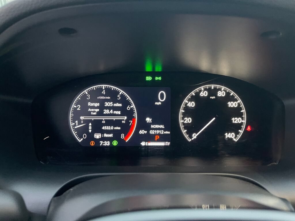 Certified 2025 Honda HR-V Sport image 19