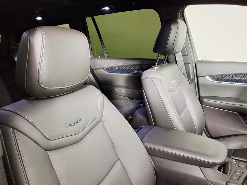 Certified 2023 Cadillac XT6 Premium Luxury w/ Technology Package image 10