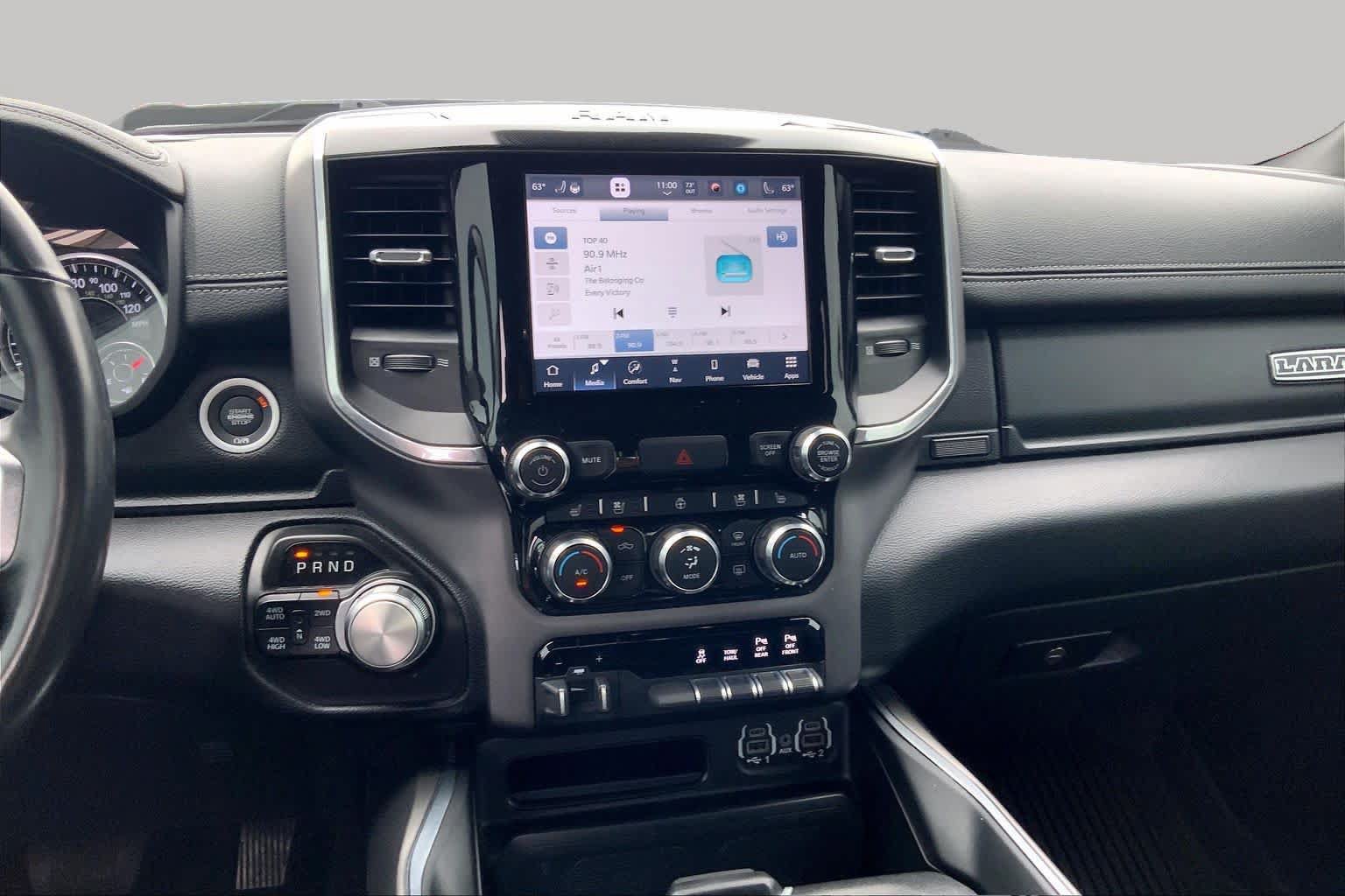 Used 2022 RAM 1500 Laramie AWD/4WD image 7