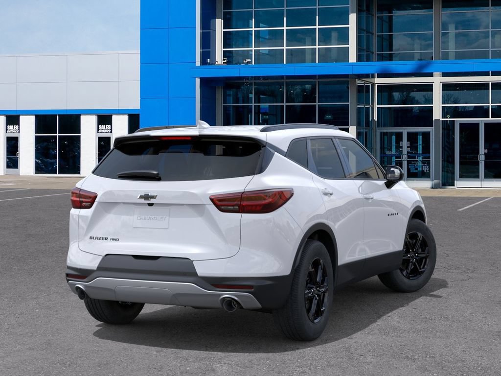 New 2026 Chevrolet Blazer LT w/ Convenience Package AWD/4WD image 4