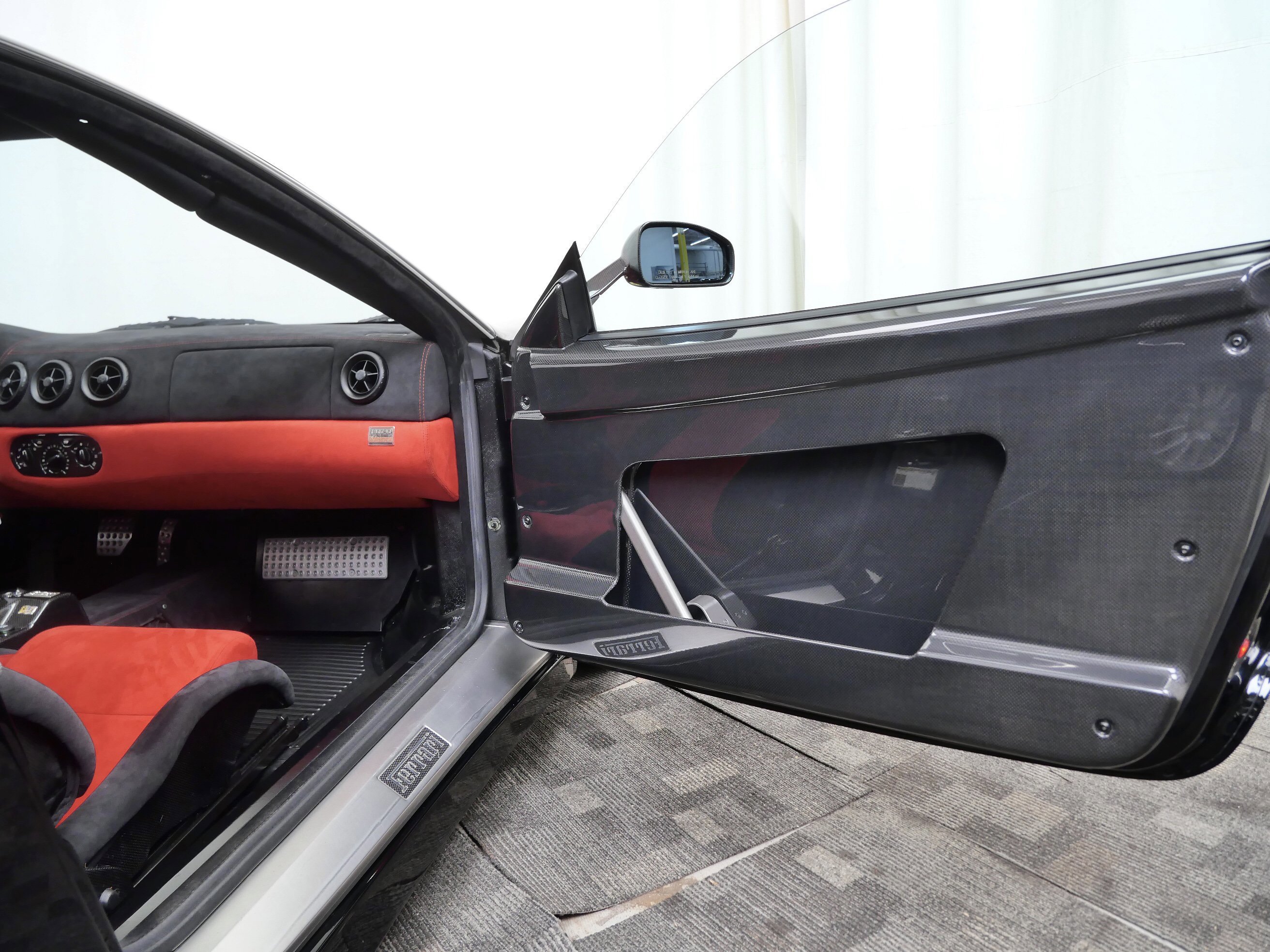 Used 2004 Ferrari 360 Challenge Stradale RWD image 12