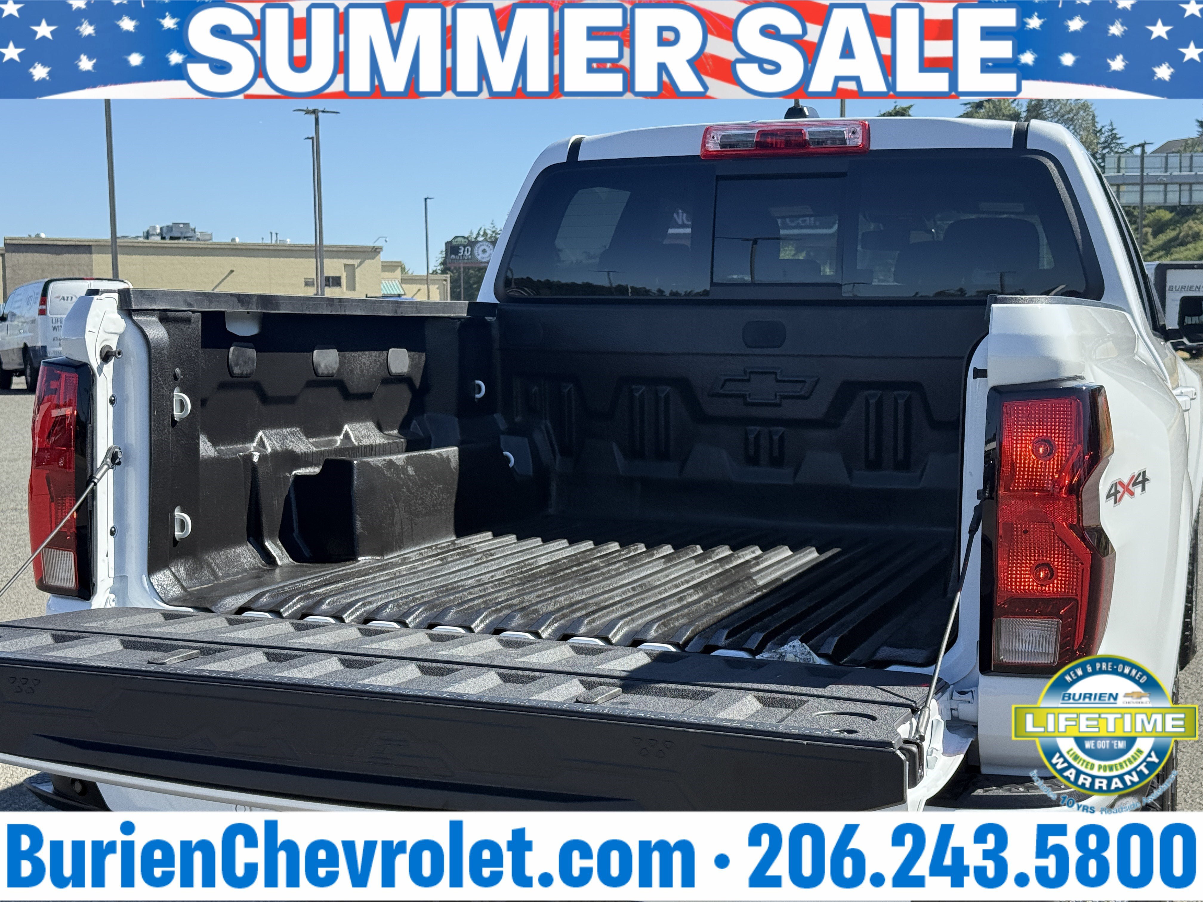 Used 2024 Chevrolet Colorado LT w/ LT Convenience Package II AWD/4WD image 32