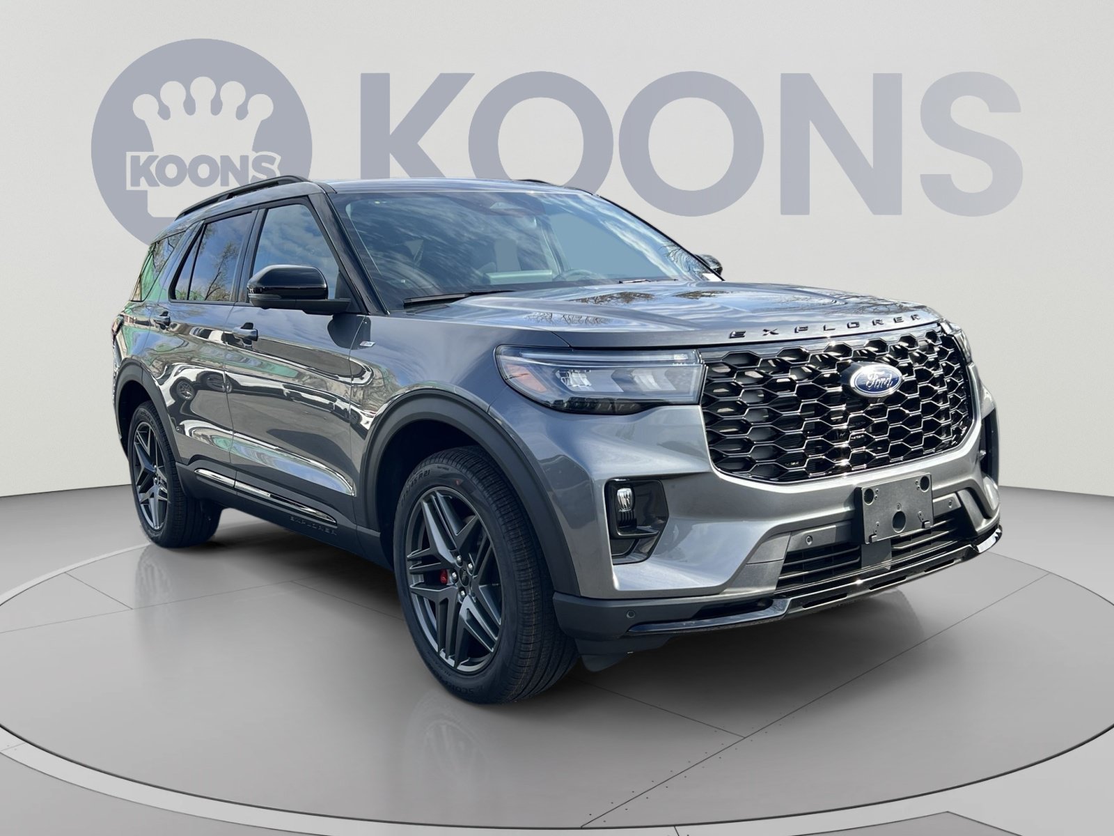 New 2026 Ford Explorer ST-Line w/ ST-Line Street Pack AWD/4WD image 2