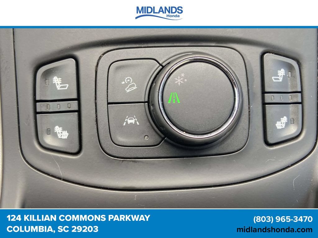 Used 2020 GMC Terrain SLT w/ Preferred Package FWD image 29