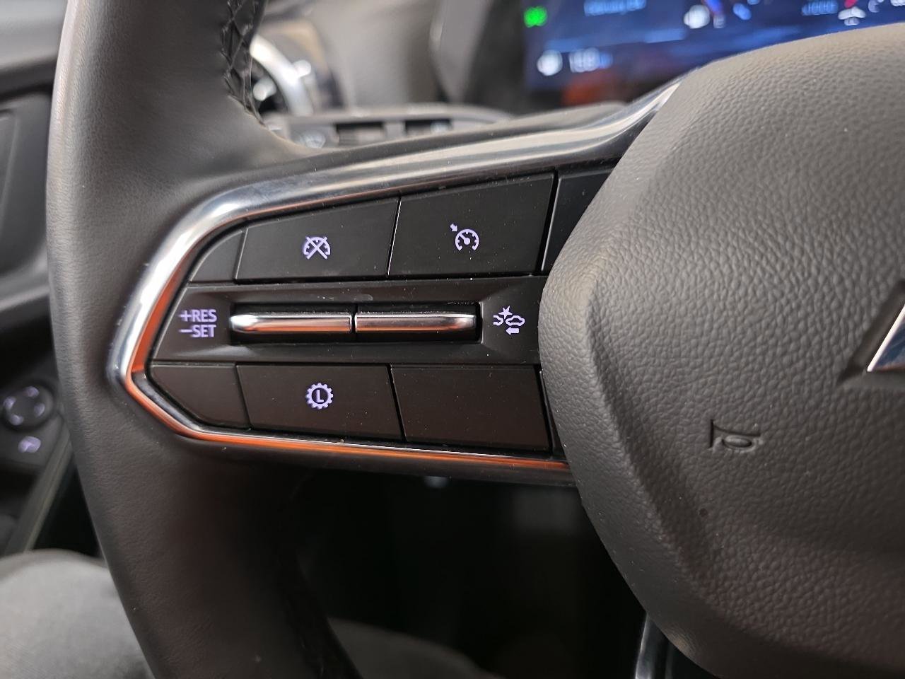 Used 2025 Chevrolet Equinox LT image 52