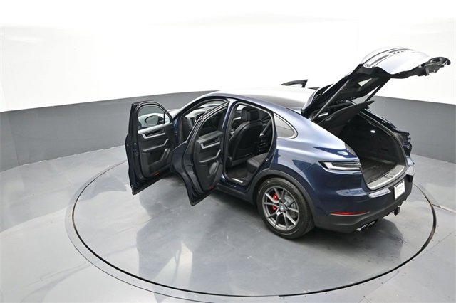 New 2025 Porsche Cayenne S image 29